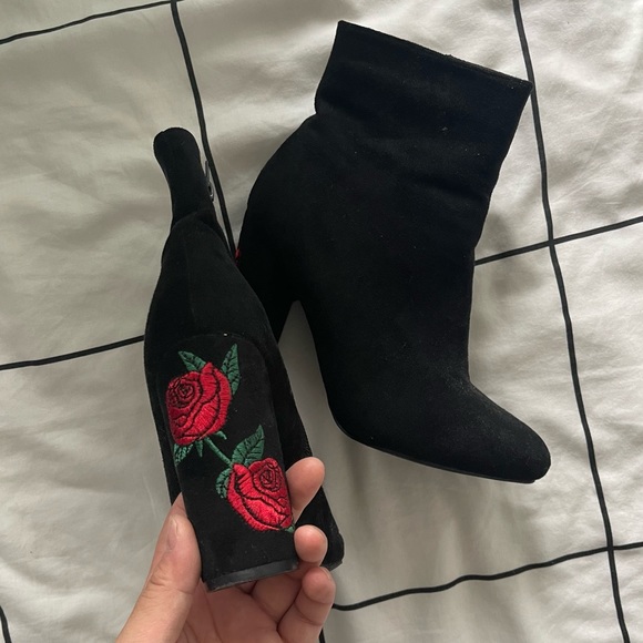 Rose Embroidered Black Booties - Picture 1 of 6